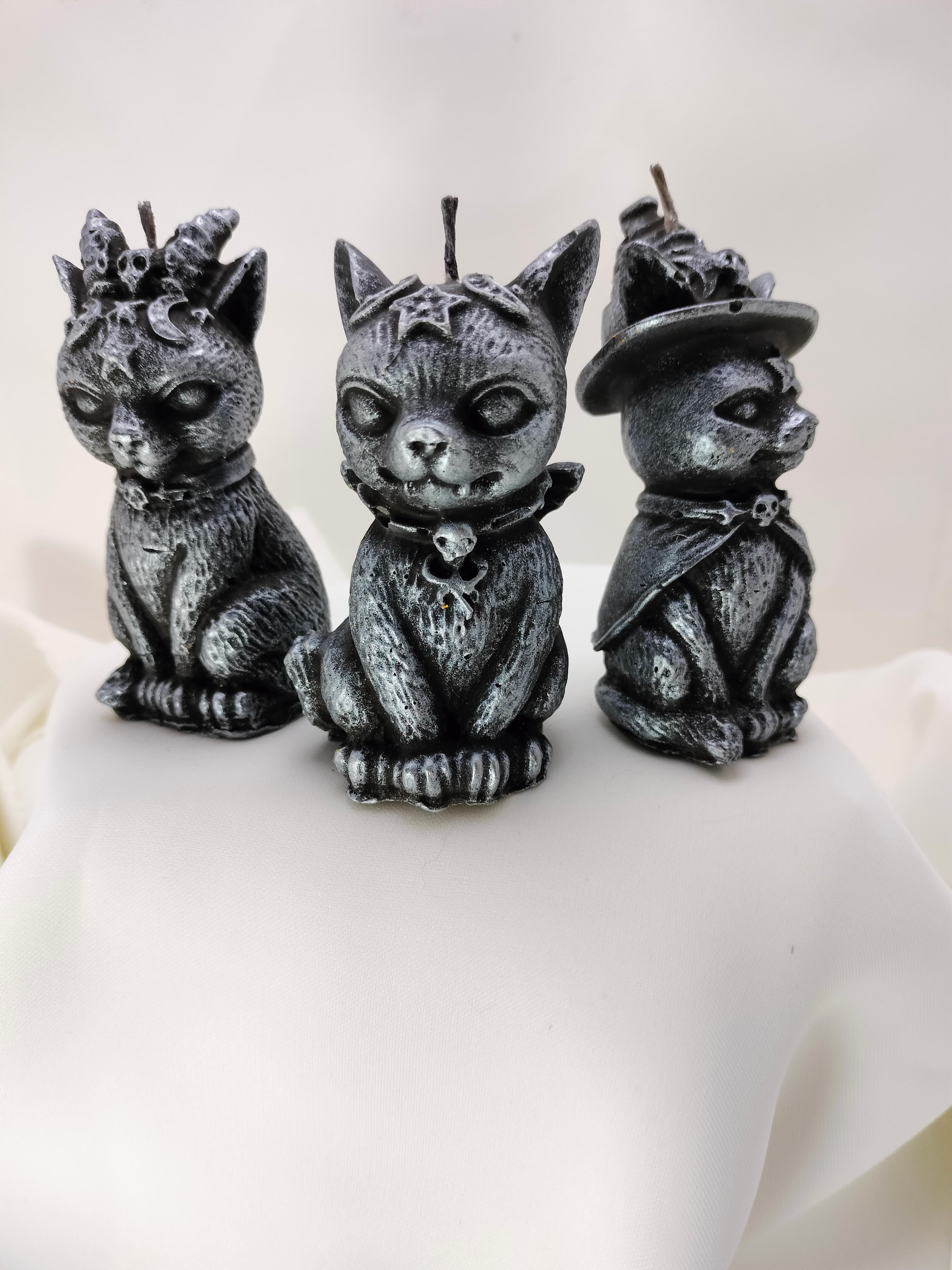 Magical Cat Familiars