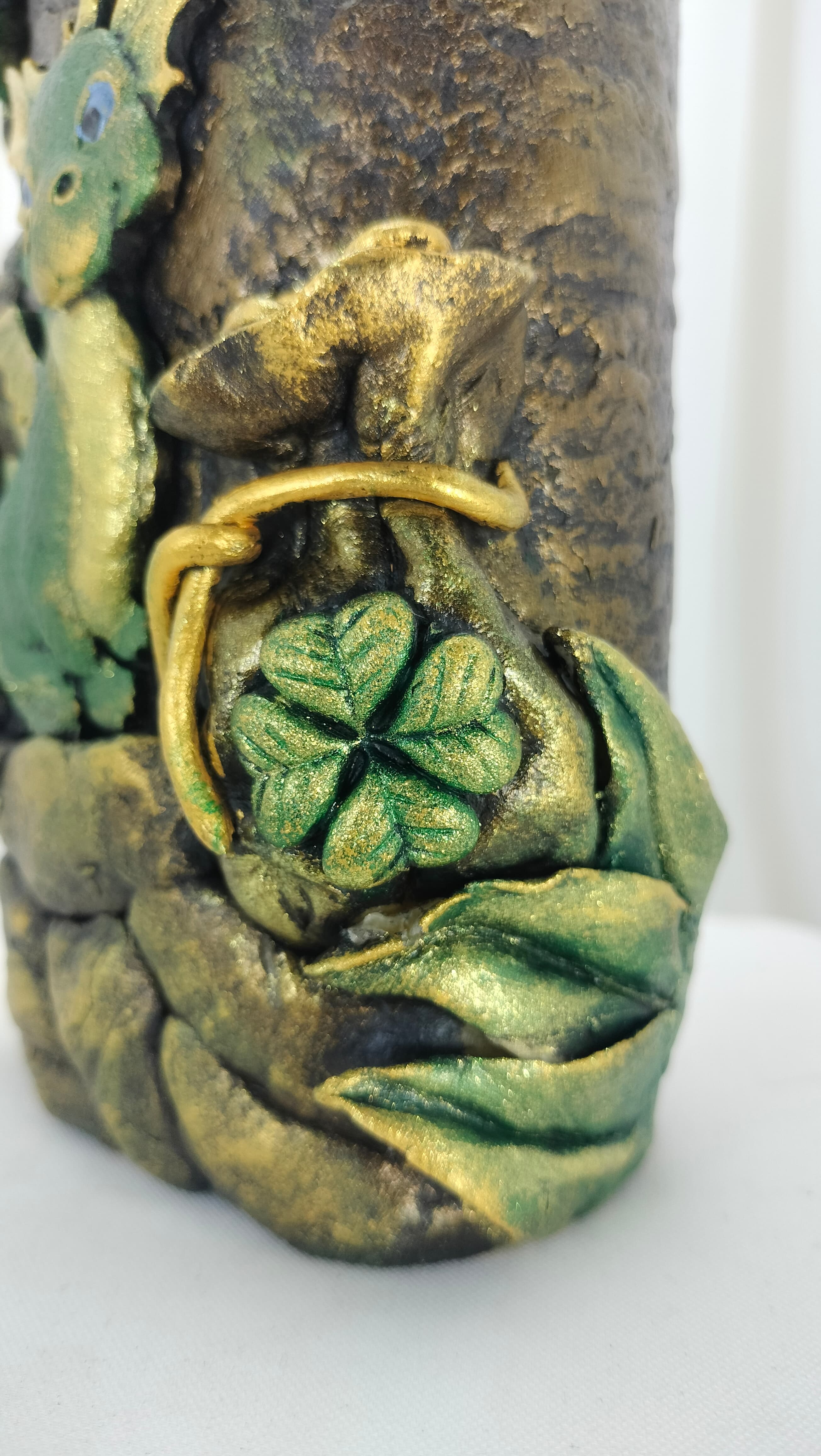 Pillar of Lucky Dragon