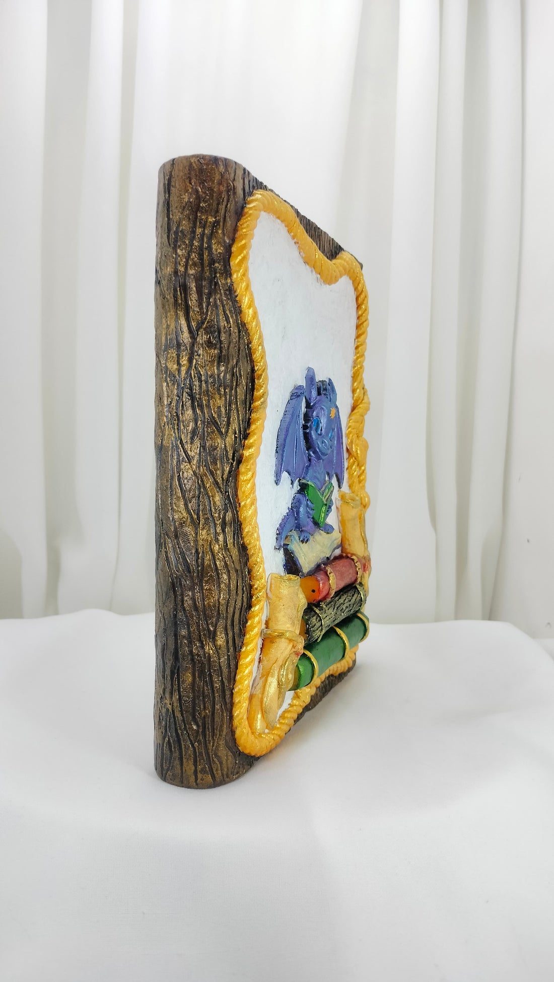 Book of Wise Dragon Familiar