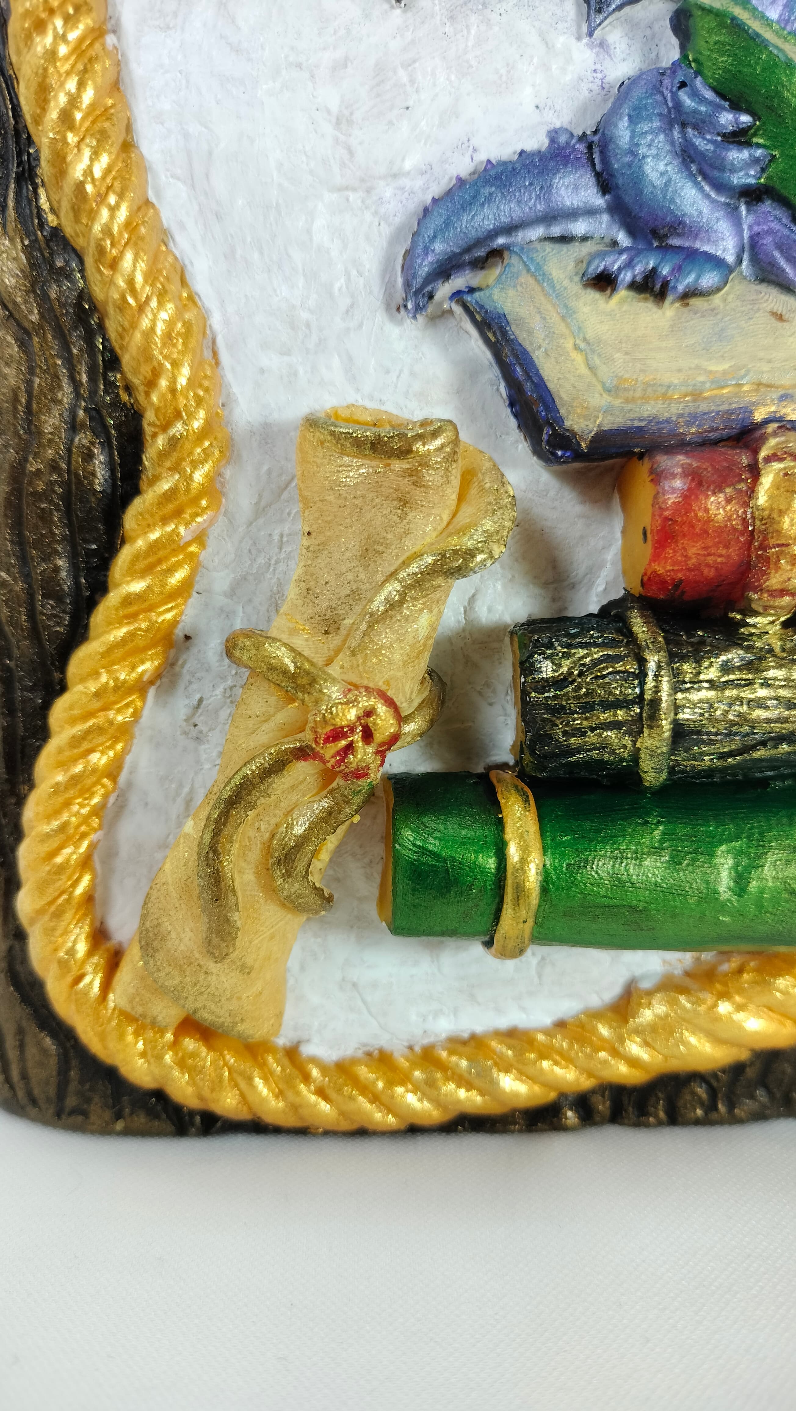 Book of Wise Dragon Familiar