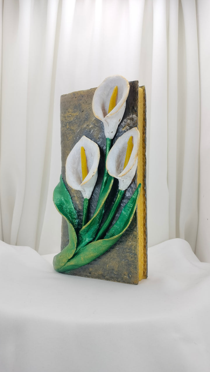 Book of Milky Flowers