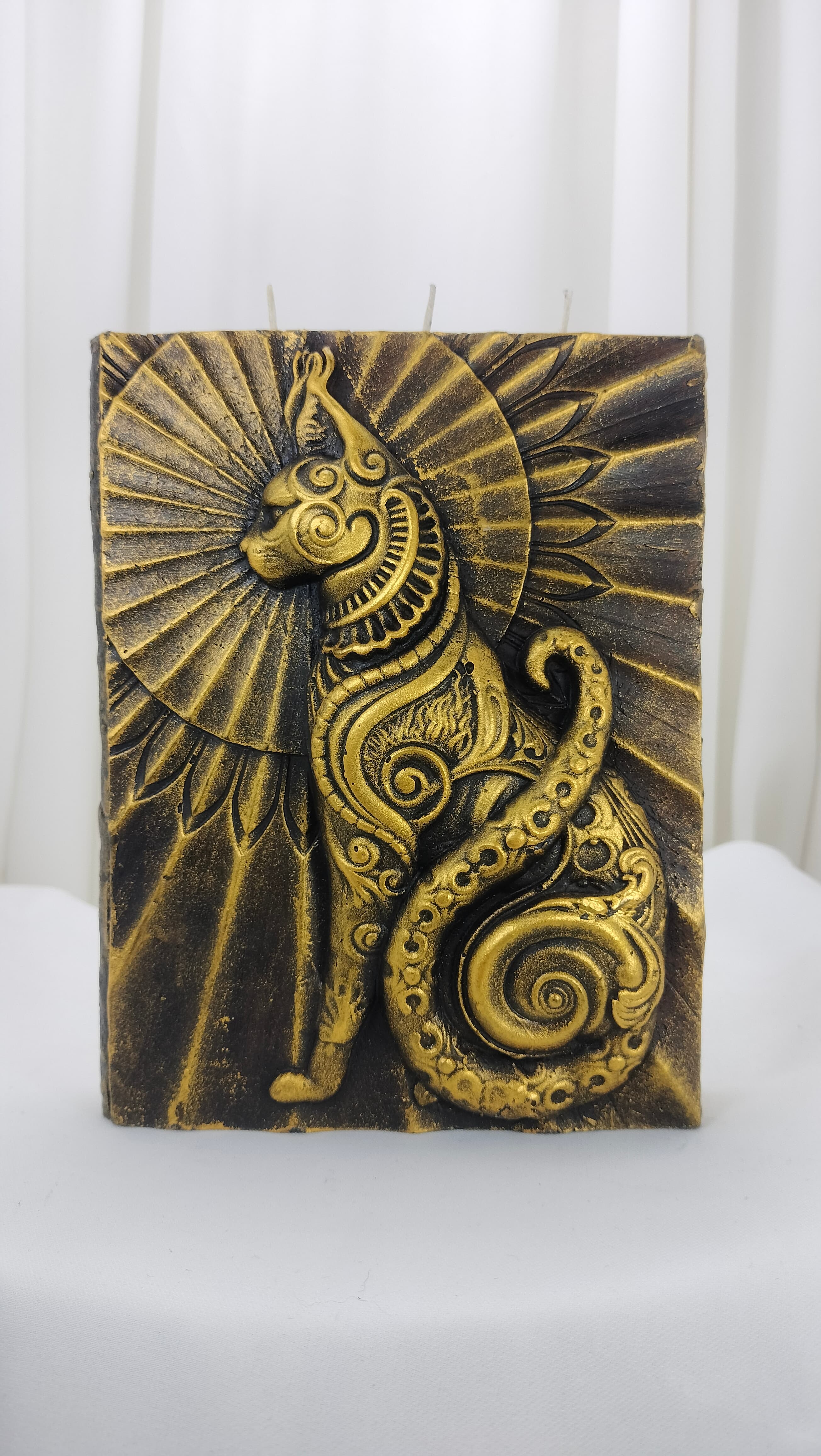 Feline Book of Magical Famlliars