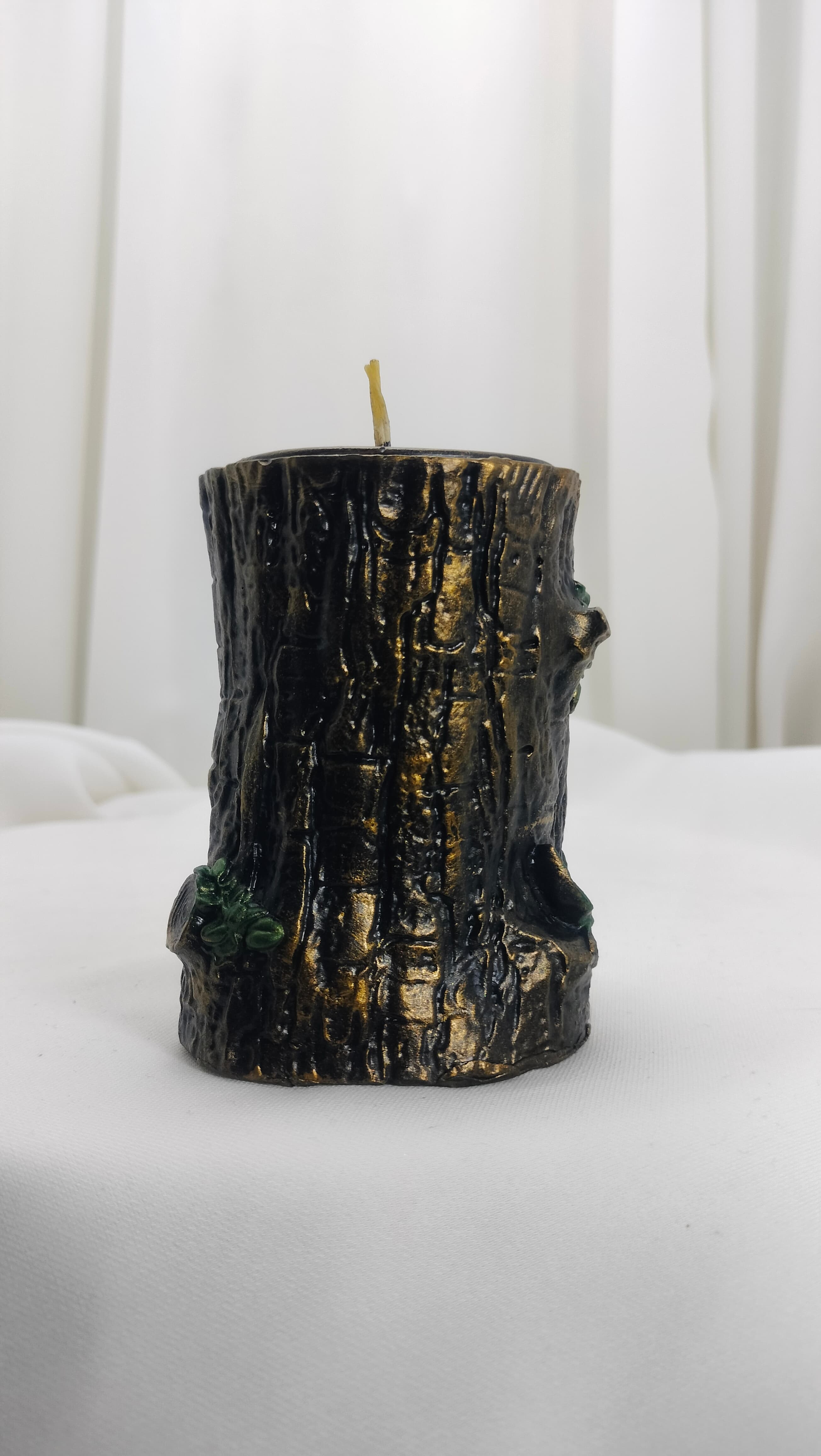 Lizard Familiar Candle