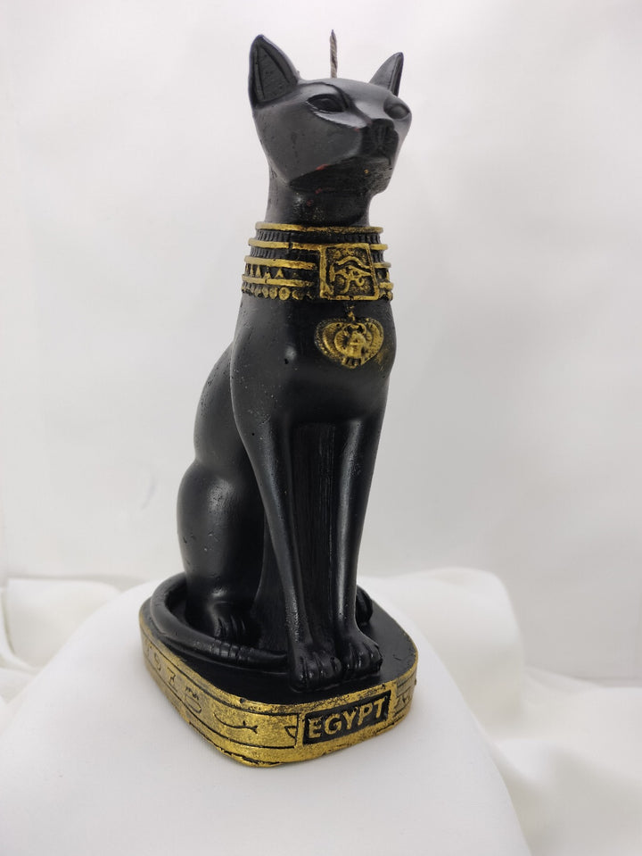 Cat Familiar Candle