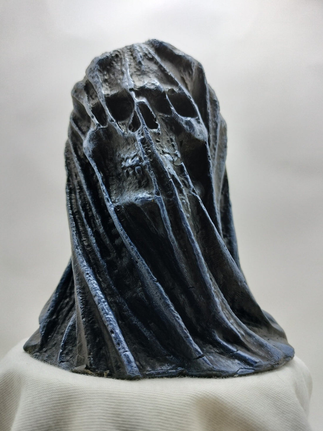 Veiled Guardian