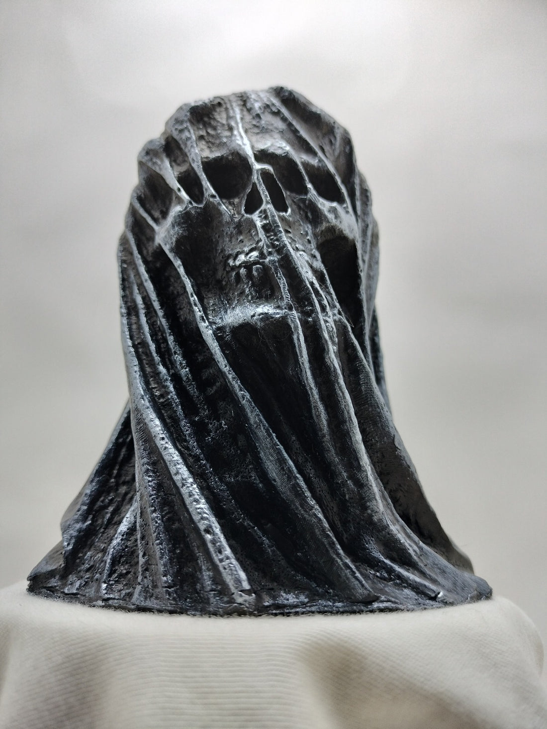 Veiled Guardian